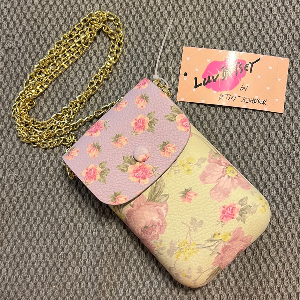 Betsey Johnson NWT Phone Holder Crossbody Floral Bremmy
